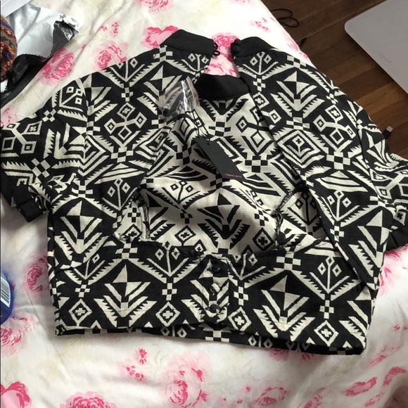 Nameless top - Picture 2 of 3